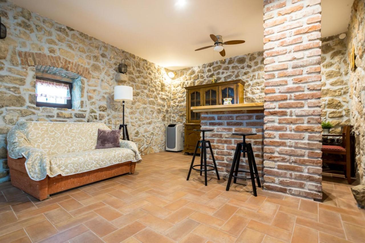 Rustical Nest Krk Old City 크르크 외부 사진